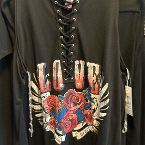 Black Lace-Up Graphic T-Shirt with Roses